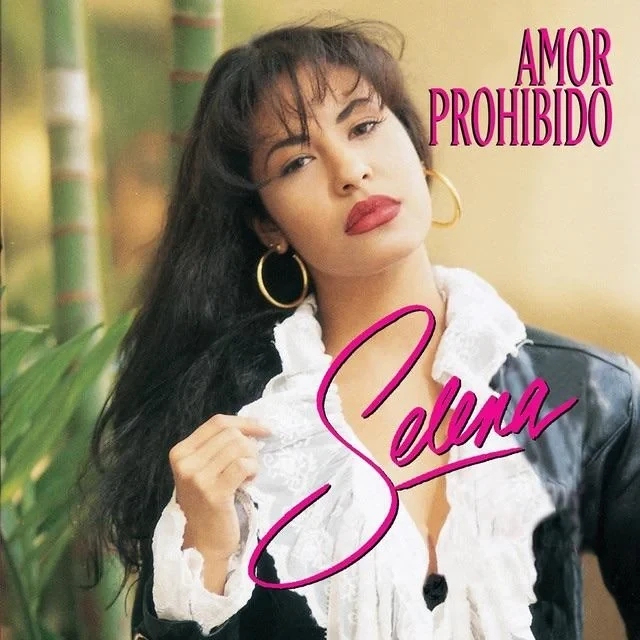 Album cover for "Amor Prohibido" by Selena